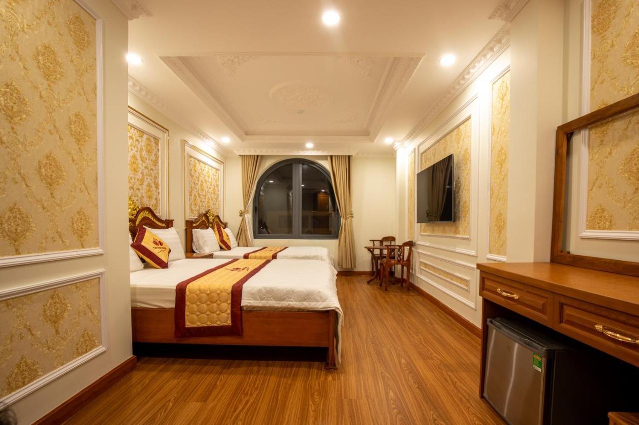 Tri Tam Hotel - Khach San Tri Tam Ben Luc Buitenkant foto